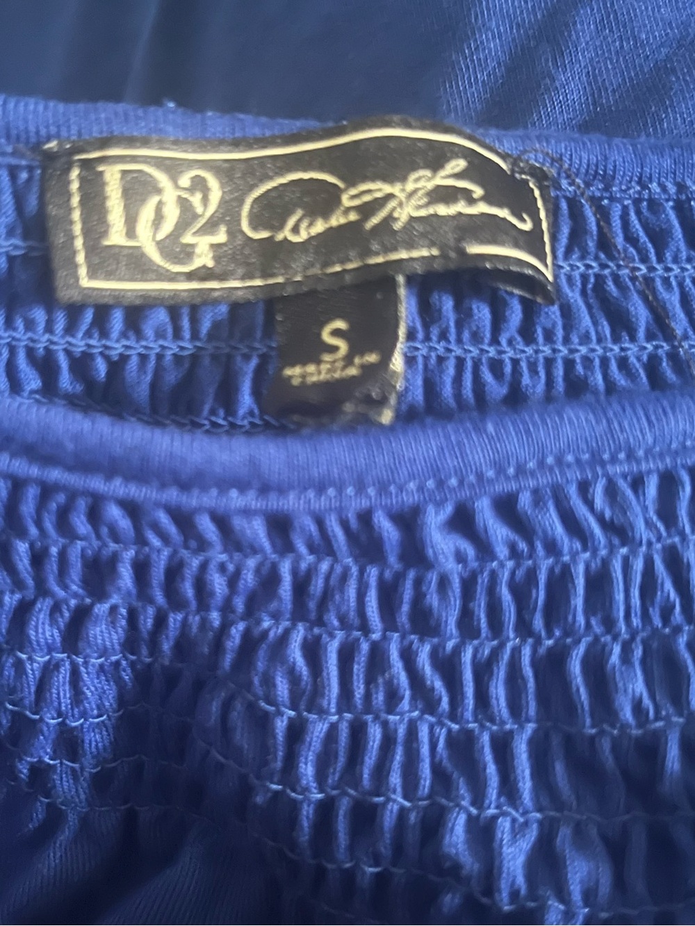 Diane Gilman Women’s Blue Short-Sleeve Smocked Yoke Top - Picture 3 of 3